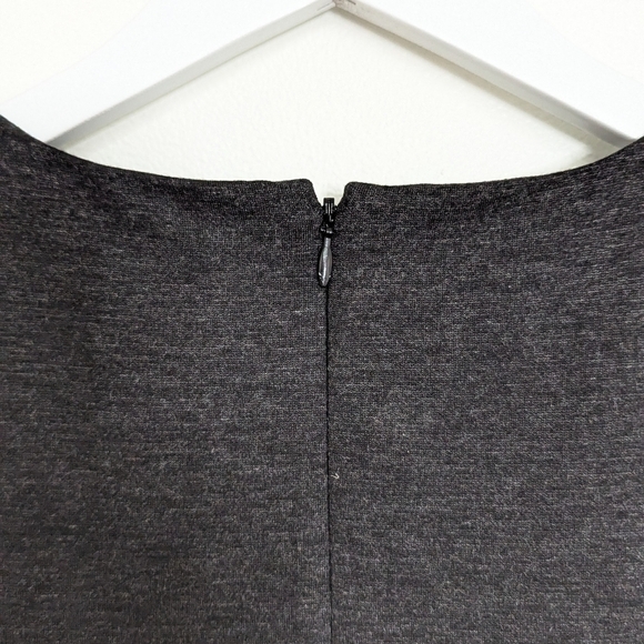 Cabi Blouse 508 The Glitz Shell Charcoal Gray Beaded Rhinestone Size 8 Sleeveles - Picture 7 of 8